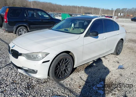 2013 BMW 328I xDrive из США, поврежденный, VIN WBA3B3C51DF542191